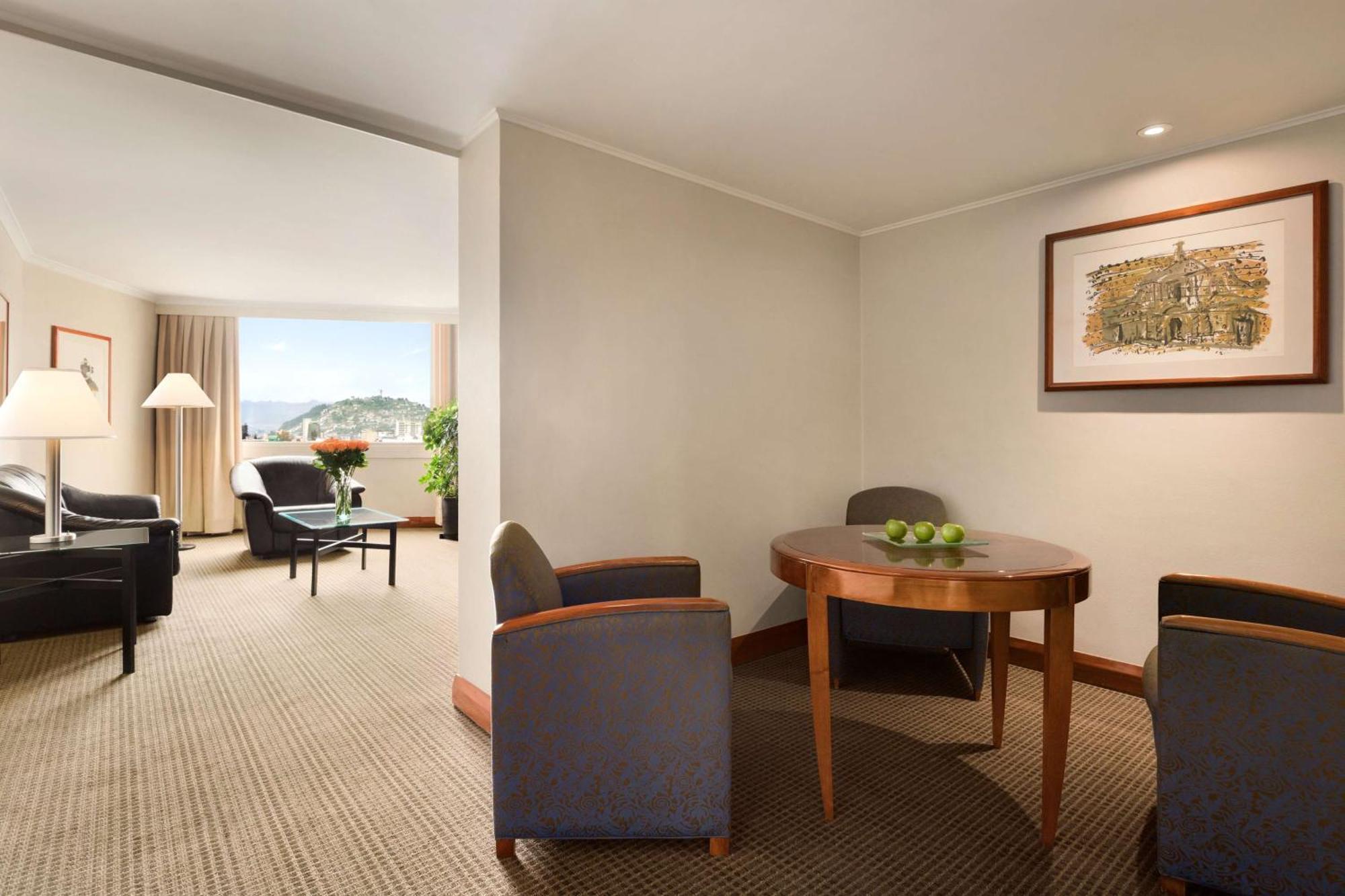 Hilton Colon Quito Hotel Eksteriør bilde